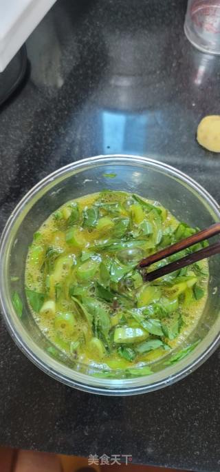九层塔大葱炒鸡蛋的做法步骤：4