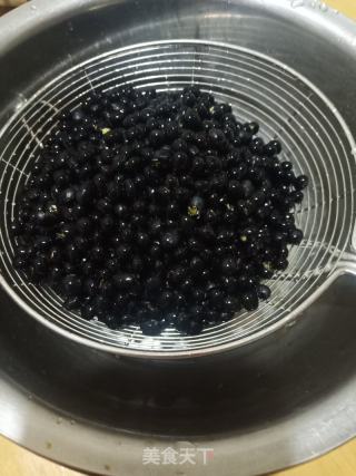 自制黑芝麻丸的做法步骤：1