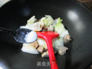 鸭肝炒大白菜的做法步骤：7