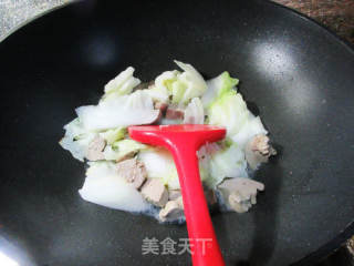 鸭肝炒大白菜的做法步骤：4