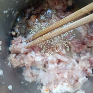 韭菜海肠水饺的做法步骤：10
