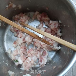 韭菜海肠水饺的做法步骤：8
