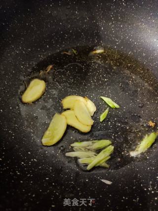 番茄肥牛萝卜锅的做法步骤：5
