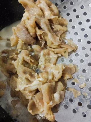 番茄肥牛萝卜锅的做法步骤：4