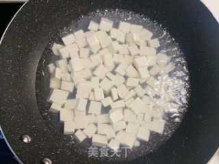 十分钟快手菜-营养补钙豆腐羹的做法步骤：4