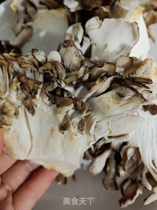素炒灰树花的做法步骤：2