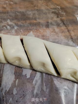 手抓饼豆沙卷的做法步骤：4