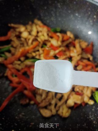 辣椒炒肉的做法步骤：6