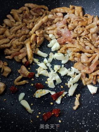 辣椒炒肉的做法步骤：4