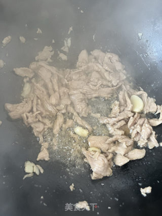 腐竹炒肉片的做法步骤：4