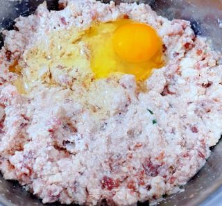 香酥豆腐猪肉丸的做法步骤：6