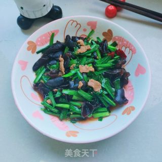 韭菜木耳炒肉的做法步骤：13