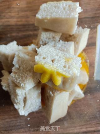 青菜鸡蛋炒馒头的做法步骤：4