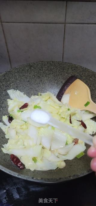 酸辣大白菜的做法步骤：7