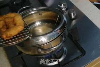 炸面鱼，传统早餐点心，蓬松柔软比油条简单的做法步骤：10