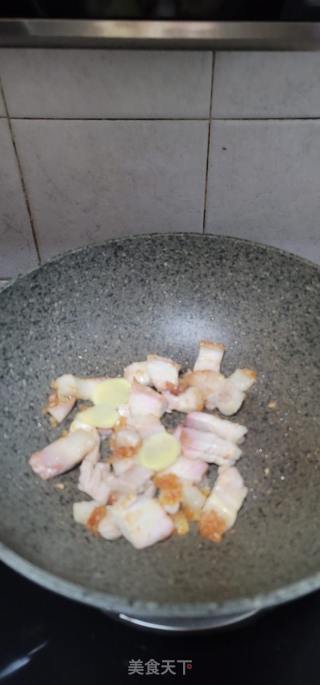 烧肉焖白萝卜的做法步骤：4