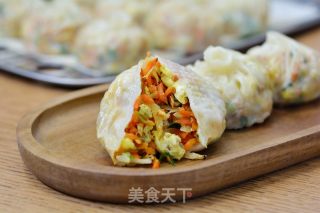 鸡蛋虾皮胡萝卜包子的做法步骤：11