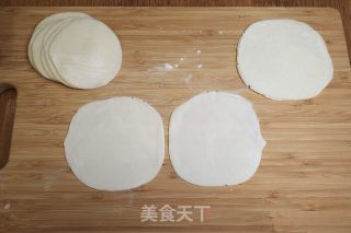 鸡蛋虾皮胡萝卜包子的做法步骤：4