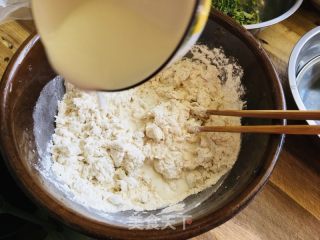全麦奶香小面包的做法步骤：4