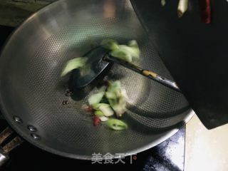 南瓜手擀面的做法步骤：3