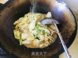 扇贝花肉白菜炖粉条的做法步骤：12
