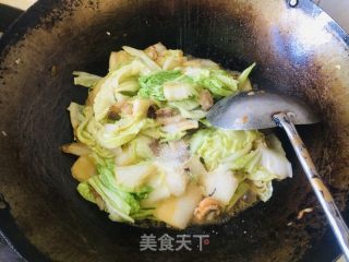 扇贝花肉白菜炖粉条的做法步骤：10