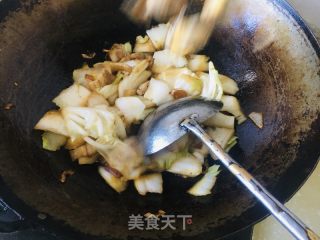 扇贝花肉白菜炖粉条的做法步骤：6
