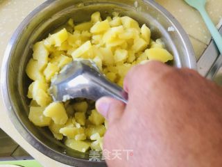 浇汁土豆泥的做法步骤：3