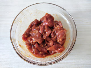空气炸锅烤金针菇肉卷的做法步骤：4