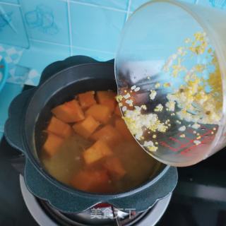南瓜二米粥的做法步骤：6