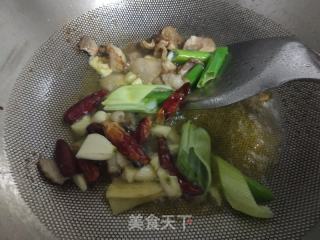 白菜炖粉条的做法步骤：4