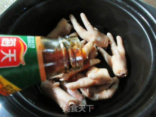 蛋饺大白菜鸡爪煲的做法步骤：7