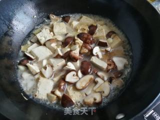 香菇烧豆腐的做法步骤：6