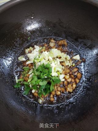 陕西家常美食～烩麻食的做法步骤：9