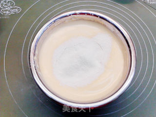 淡奶油海绵小蛋糕的做法步骤：4