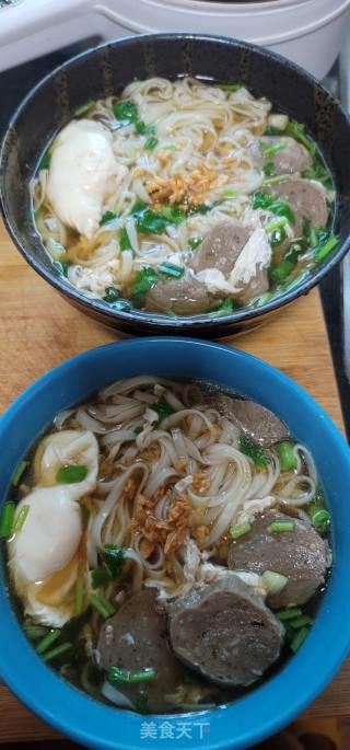 牛肉丸鸡蛋汤面的做法步骤：11