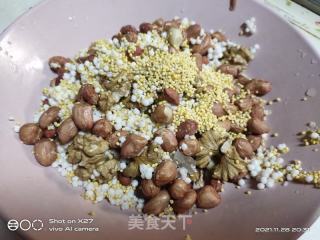 花生小米核桃糊的做法步骤：2