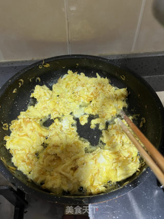 韭菜鸡蛋馅饼（手抓饼版）的做法步骤：7