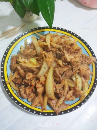 烧烤料炒羊肉的做法步骤：6