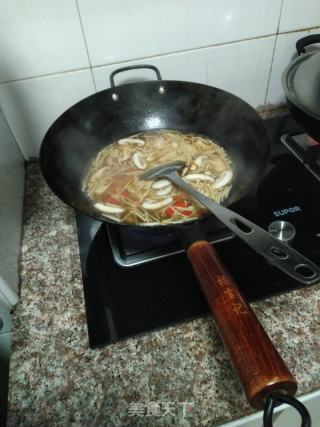 酸辣汤(好吃到㖭勺子)的做法步骤：10
