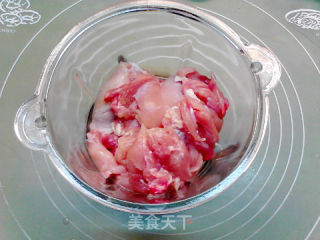 新奥尔良玉米鸡肉肠的做法步骤：3