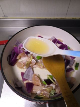 咖喱鸡肉饭的做法步骤：5