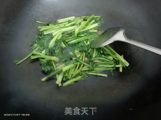 清炒油菜的做法步骤：4