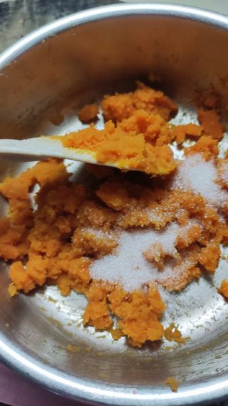 红薯豆沙饼的做法步骤：4