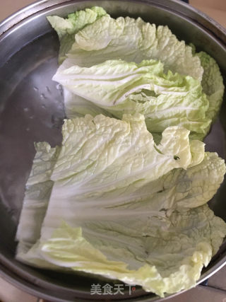 蒸白菜肉卷的做法步骤：4