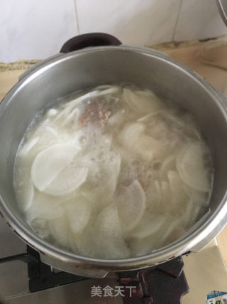 萝卜羊肉汤的做法步骤：4