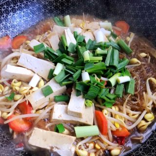 豆腐豆芽炒粉条的做法步骤：8