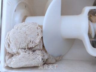 荞麦饸饹面的做法步骤：4