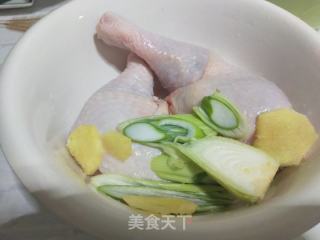 焗鸡腿的做法步骤：1