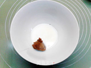 味噌芝麻小蛋糕的做法步骤：2